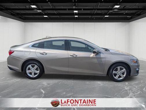 Mineral Gray Metallic 2022 Chevrolet Malibu FWD LT