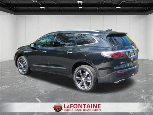 2022 Buick Enclave AWD Essence