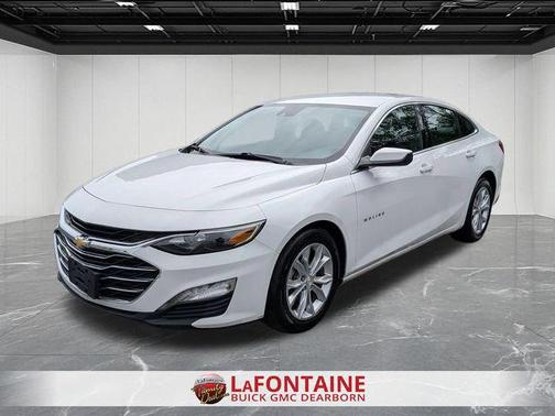 Summit White 2023 Chevrolet Malibu FWD 1LT