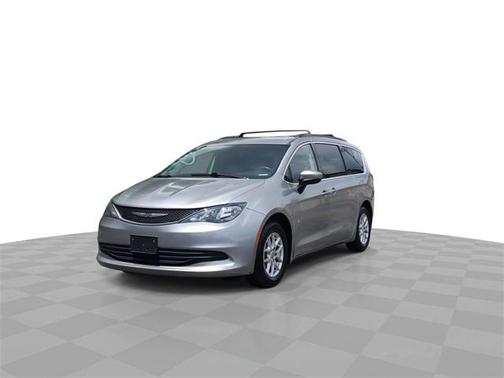 2020 Chrysler Voyager LXI