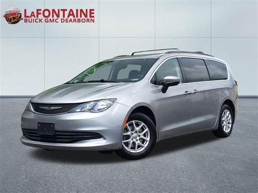 2020 Chrysler Voyager LXI