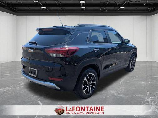 Mosaic Black Metallic 2024 Chevrolet Trailblazer LT