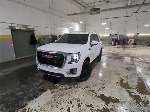 2023 GMC Yukon SLE