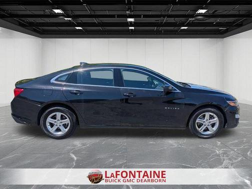 Mosaic Black Metallic 2023 Chevrolet Malibu FWD 1LT