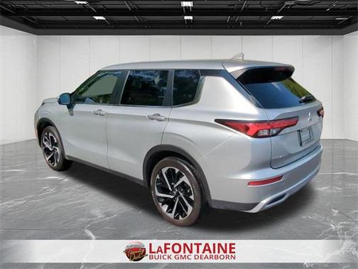 2024 Mitsubishi Outlander SE 2.5 2WD