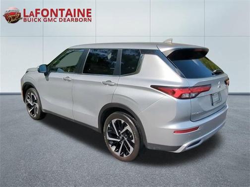 2024 Mitsubishi Outlander SE 2.5 2WD