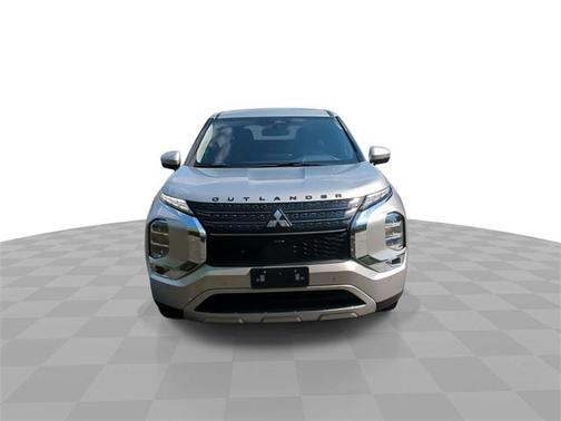 2024 Mitsubishi Outlander SE 2.5 2WD