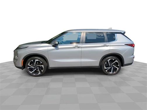 2024 Mitsubishi Outlander SE 2.5 2WD