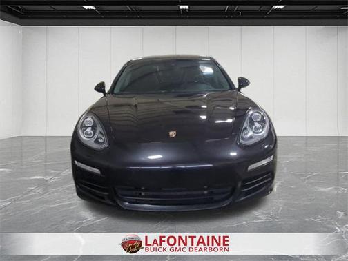 2014 Porsche Panamera 4