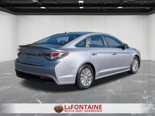 Pewter Gray Metallic 2016 Hyundai SONATA Hybrid SE