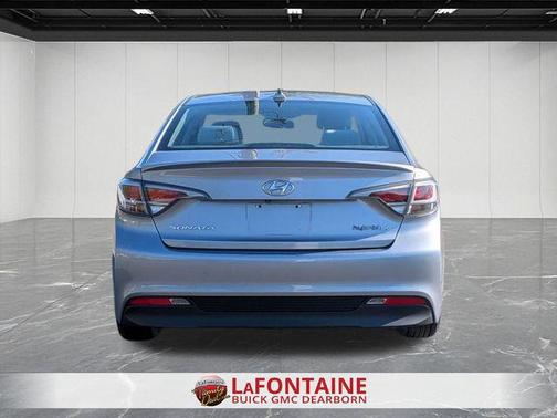Pewter Gray Metallic 2016 Hyundai SONATA Hybrid SE