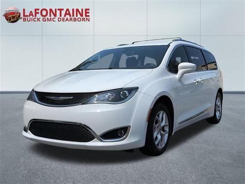 2020 Chrysler Pacifica Touring L