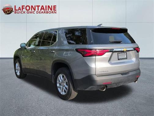 2023 Chevrolet Traverse LS