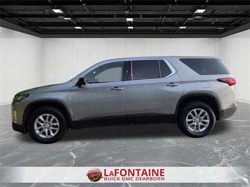 2023 Chevrolet Traverse LS