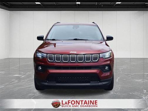 2022 Jeep Compass Latitude Lux