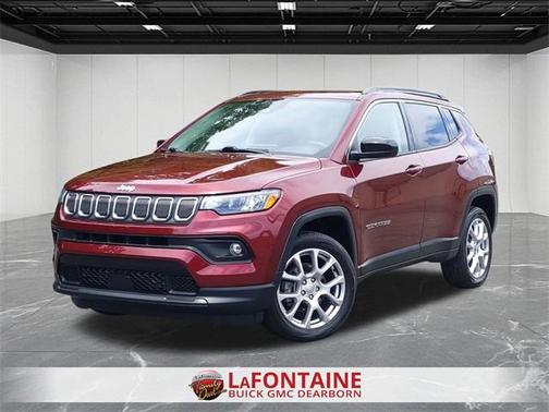 2022 Jeep Compass Latitude Lux
