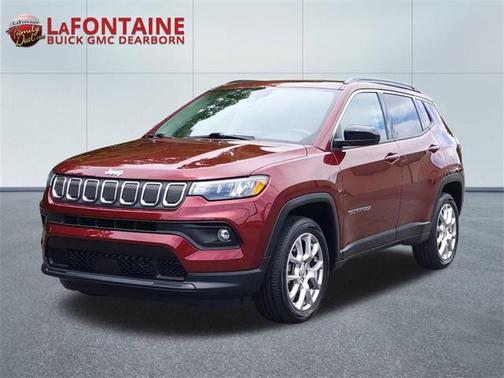 2022 Jeep Compass Latitude Lux