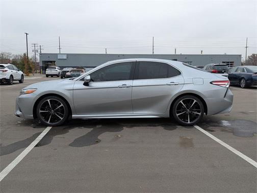 2020 Toyota Camry XSE