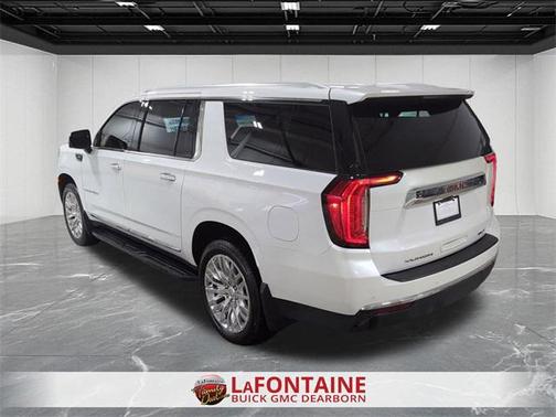 2023 GMC Yukon XL SLT