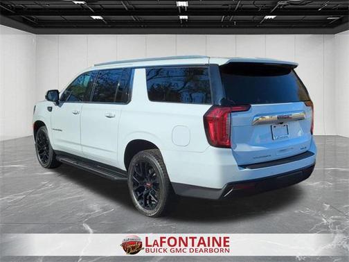 2022 GMC Yukon XL SLE