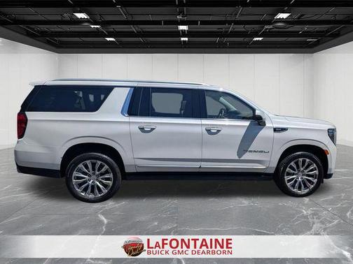White Frost Tricoat 2023 GMC Yukon XL Denali