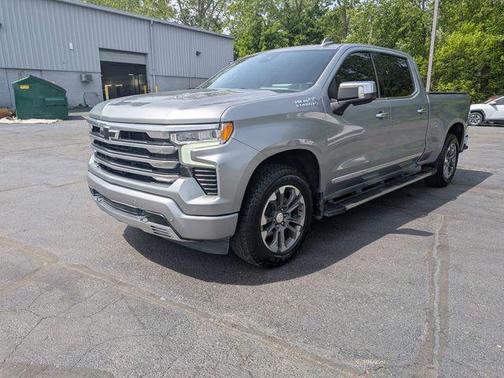 Sterling Gray Metallic 2023 Chevrolet Silverado 1500 High Country