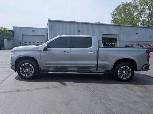 Sterling Gray Metallic 2023 Chevrolet Silverado 1500 High Country