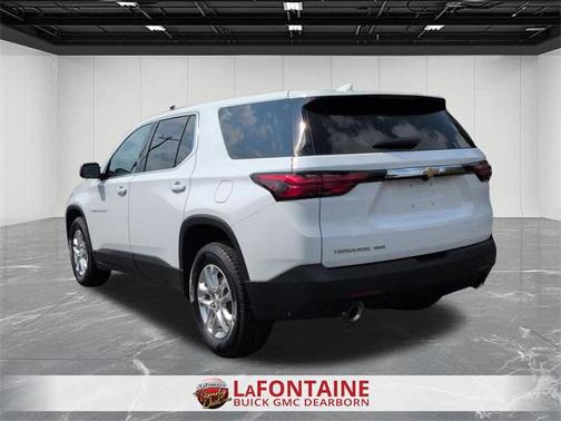 2023 Chevrolet Traverse LS