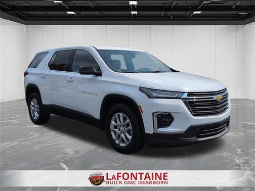 2023 Chevrolet Traverse LS