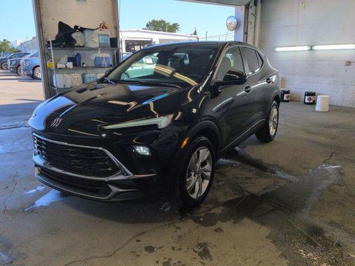 Ebony Twilight Metallic 2025 Buick Encore GX Preferred
