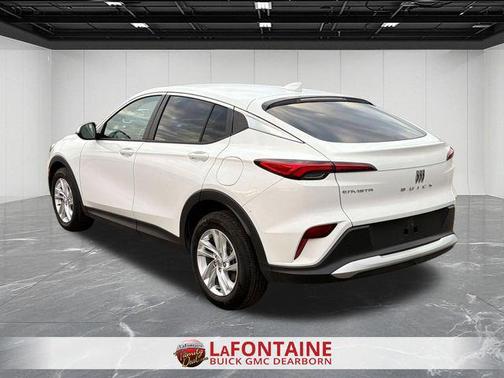 Summit White 2025 Buick Envista Preferred FWD