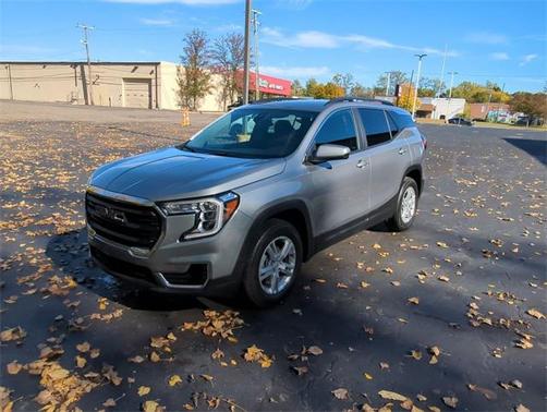 2023 GMC Terrain SLE