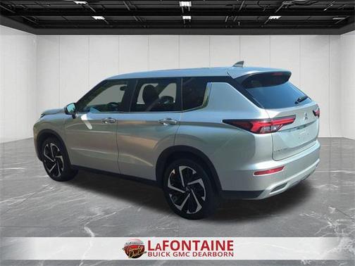 2024 Mitsubishi Outlander SE 2.5 2WD
