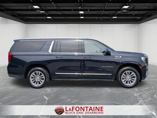 Midnight Blue Metallic 2021 GMC Yukon XL SLT