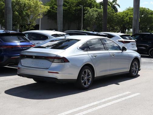 2024 Honda Accord EX 1.5T