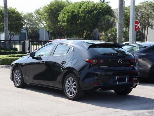 2022 Mazda Mazda3 FWD
