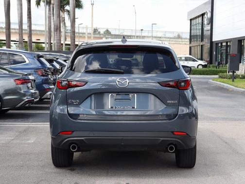 2022 Mazda CX-5 Carbon Edition