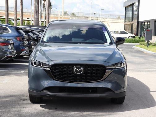 2022 Mazda CX-5 Carbon Edition