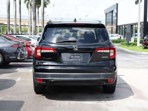 2021 Honda Pilot 2WD Special Edition