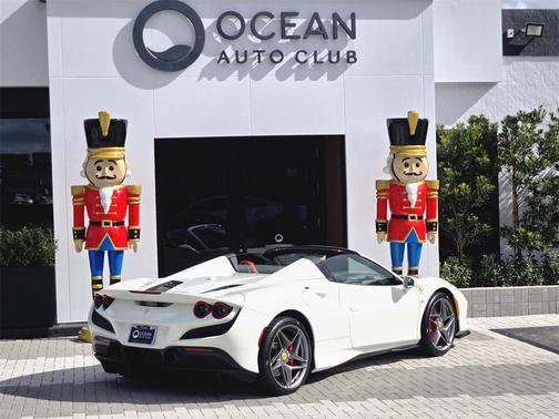 2022 Ferrari F8 Spider Base