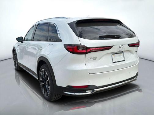 2026 Mazda CX-90 PHEV Premium Plus
