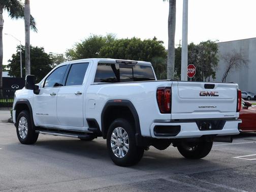 2020 GMC Sierra 2500 Denali