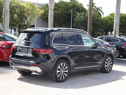 2022 Mercedes-Benz GLB 250 4MATIC
