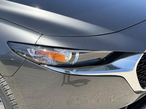 Machine Gray Metallic 2026 Mazda Mazda3 FWD w/Preferred Package