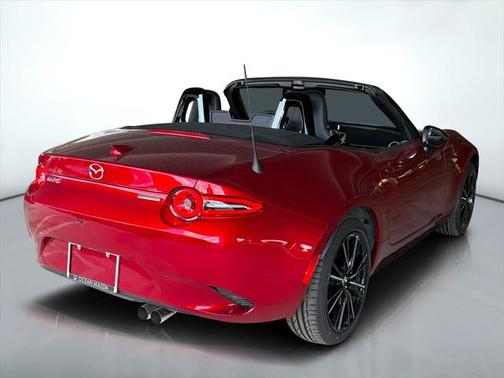2025 Mazda MX-5 Miata Grand Touring