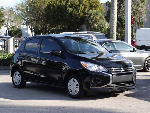 2023 Mitsubishi Mirage ES