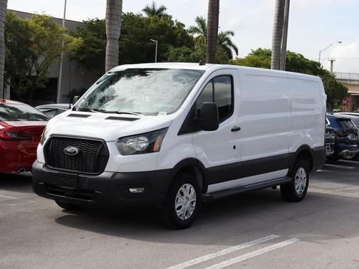2024 Ford Transit-250 Base