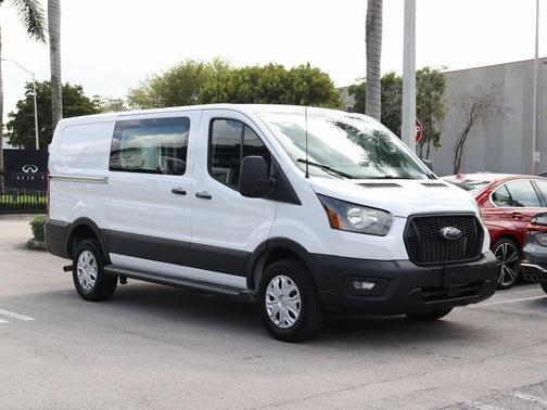 2024 Ford Transit-250 Base