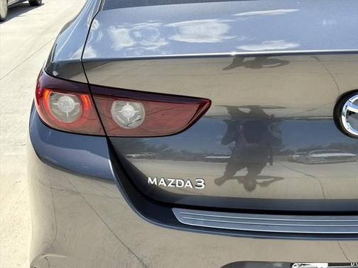 2025 Mazda Mazda3 FWD w/Preferred Package