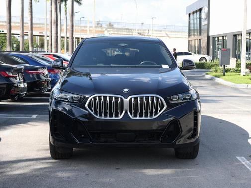 2024 BMW X6 xDrive40i